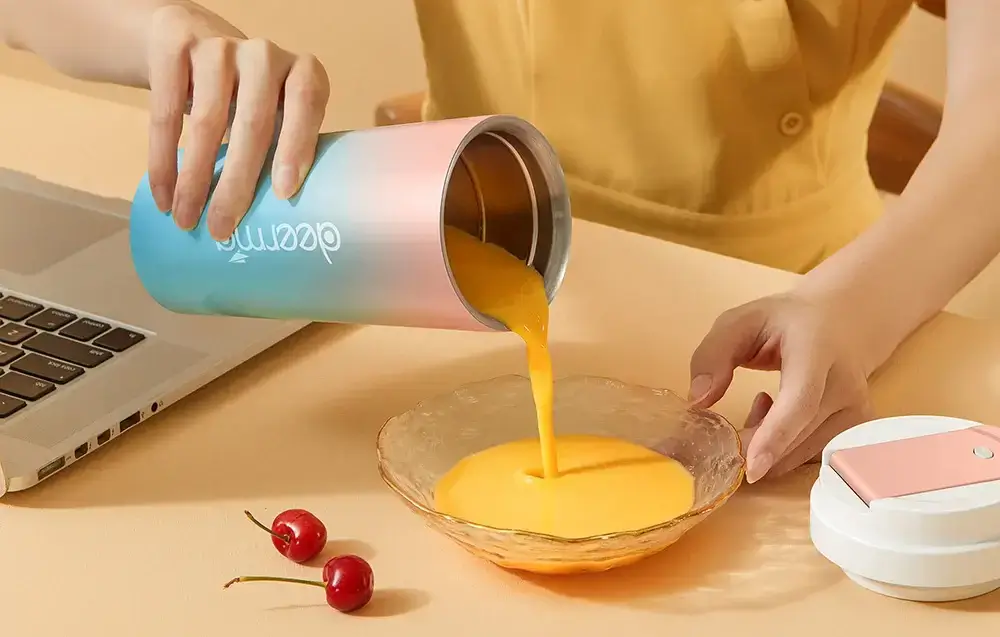 Blender portabil cu functie de termos, 300 ml, 18000 RPM, 50W, acumulator 1500 mAh, albastru/roz